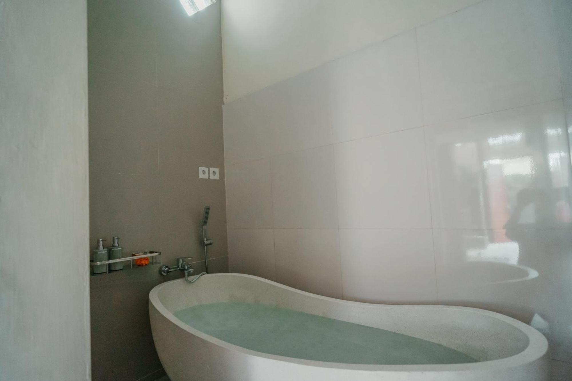 Grand Ashanti Villa Убуд Екстериор снимка