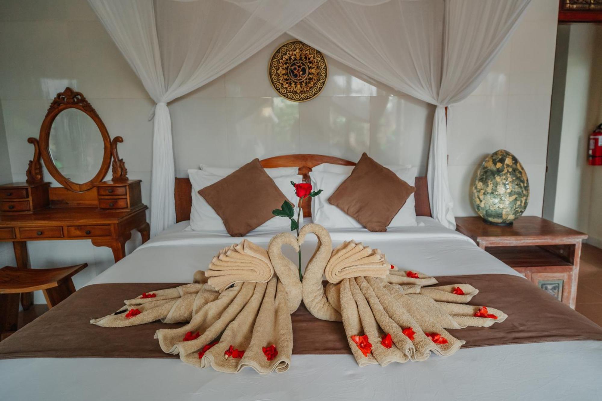 Grand Ashanti Villa Убуд Екстериор снимка